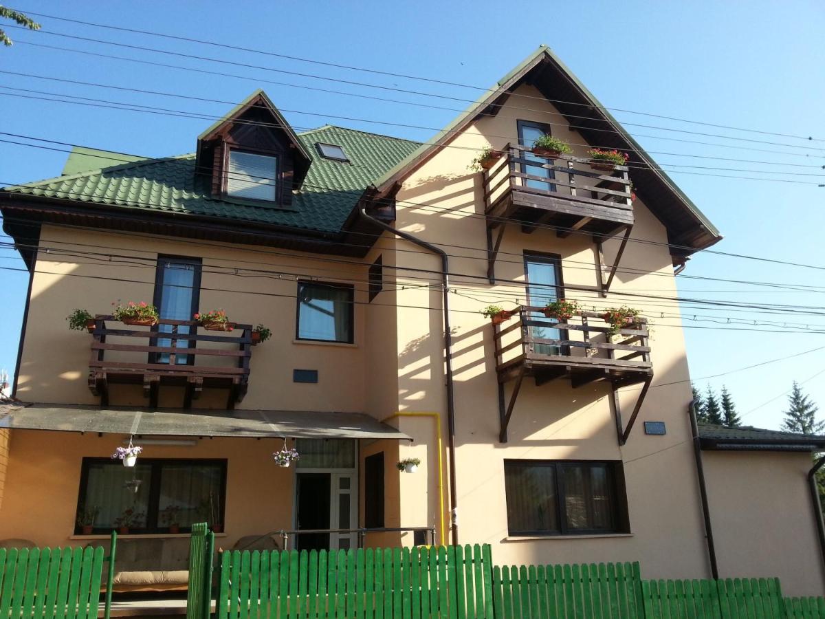 Pensiunea Ialomicioara Predeal Exterior photo